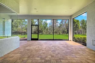 28113 Captiva Shell Loop, Bonita Springs, FL 34135 - Photo 4