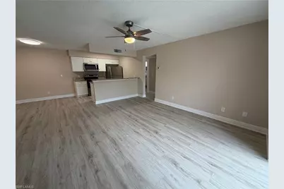 5315 Summerlin Rd #1504, Fort Myers, FL 33919 - Photo 2