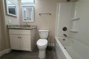 5315 Summerlin Rd, Fort Myers, FL 33919 - Photo 14
