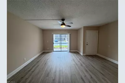 5315 Summerlin Rd #1504, Fort Myers, FL 33919 - Photo 4