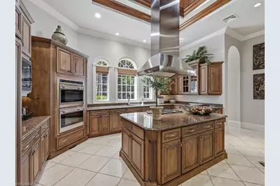 29180 Marcello Way, Naples, FL 34110 - Photo 6