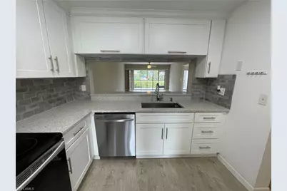 1200 Commonwealth Cir #103, Naples, FL 34116 - Photo 2
