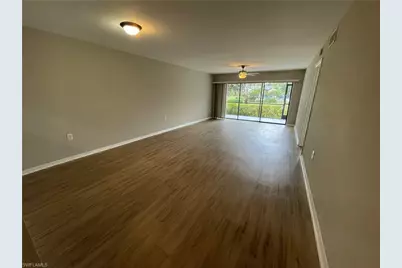 1200 Commonwealth Cir #103, Naples, FL 34116 - Photo 6