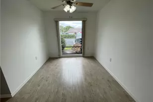 1200 Commonwealth Cir, Naples, FL 34116 - Photo 4