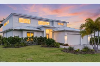 1371 Granada Blvd, Naples, FL 34103 - Photo 12