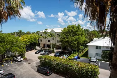 365 5th Ave S #307, Naples, FL 34102 - Photo 18