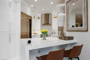 365 5th Ave S, Naples, FL 34102 - Photo 10