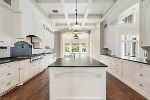 2263 Coach House Ln, Naples, FL 34105 - Photo 20