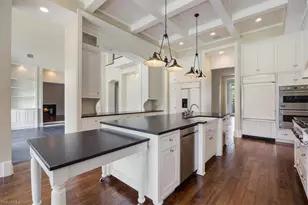 2263 Coach House Ln, Naples, FL 34105 - Photo 22
