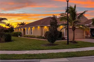 4337 Dutchess Park Rd, Fort Myers, FL 33916 - Photo 1