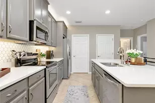 4337 Dutchess Park Rd, Fort Myers, FL 33916 - Photo 12