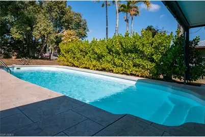 54 Liberty Ln, Naples, FL 34112 - Photo 30