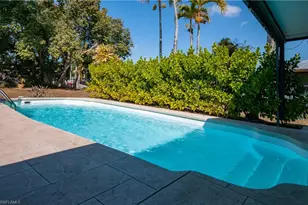 54 Liberty Ln, Naples, FL 34112 - Photo 30