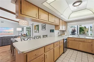 329 SE 16th Pl, Cape Coral, FL 33990 - Photo 6