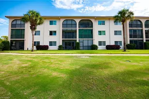 13 High Point Cir N, Naples, FL 34103 - Photo 26
