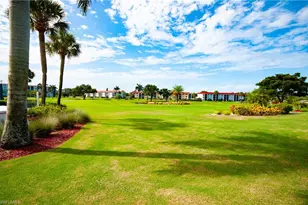 13 High Point Cir N, Naples, FL 34103 - Photo 24