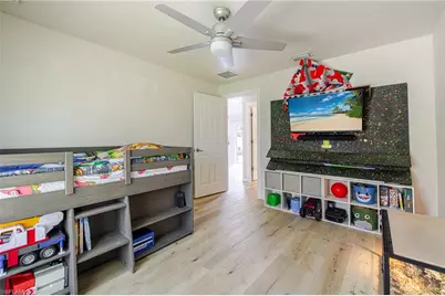 211 Palmacea Rd, Fort Myers, FL 33905 - Photo 18
