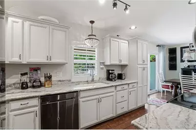 4120 3rd Ave NW, Naples, FL 34119 - Photo 6