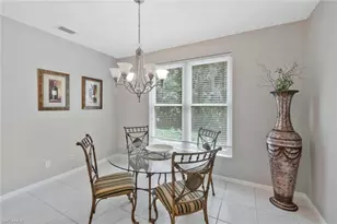 1340 Charleston Square Dr, Naples, FL 34110 - Photo 10