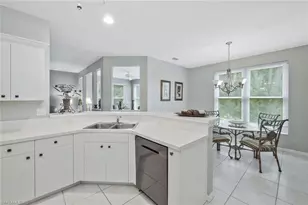 1340 Charleston Square Dr, Naples, FL 34110 - Photo 8