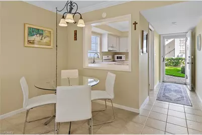 5 High Point Cir W #104, Naples, FL 34103 - Photo 4