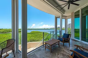60 Seagate Dr, Naples, FL 34103 - Photo 22