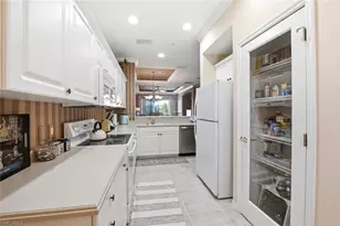 4834 Hampshire Ct, Naples, FL 34112 - Photo 16