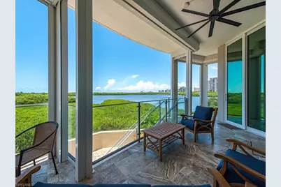60 Seagate Dr #305, Naples, FL 34103 - Photo 22