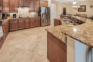 9215 Veneto Ln, Naples, FL 34113 - Photo 6