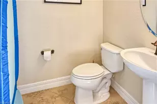 9215 Veneto Ln, Naples, FL 34113 - Photo 22