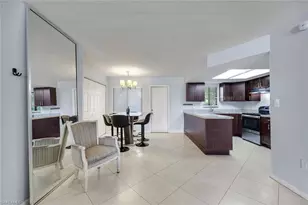 1400 Green Valley Cir, Naples, FL 34104 - Photo 8