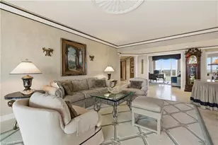 8990 Bay Colony Dr, Naples, FL 34108 - Photo 8