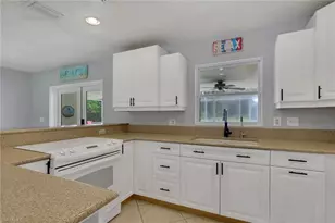 640 27th St SW, Naples, FL 34117 - Photo 16