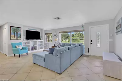 640 27th St SW, Naples, FL 34117 - Photo 8