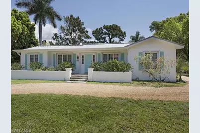 116 3rd St N, Naples, FL 34102 - Photo 1