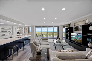 6585 Nicholas Blvd, Naples, FL 34108 - Photo 8
