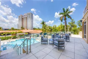 6585 Nicholas Blvd, Naples, FL 34108 - Photo 32