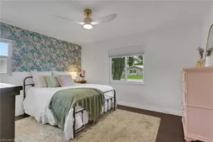 2593 Poinciana St, Naples, FL 34105 - Photo 16