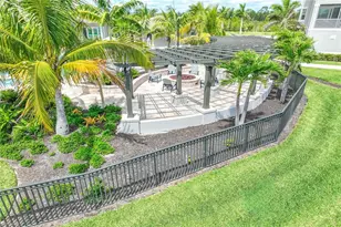 201 Indies Dr E, Naples, FL 34114 - Photo 40