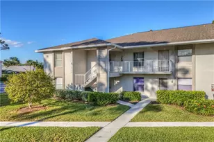 1330 Derbyshire Ct, Naples, FL 34116 - Photo 32