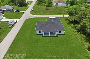 765 Chambers St E, Lehigh Acres, FL 33974 - Photo 48