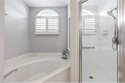 300 L Ambiance Cir #102, Naples, FL 34108 - Photo 18