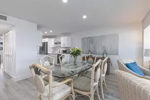 2100 Gulf Shore Blvd N, Naples, FL 34102 - Photo 16