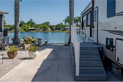 1146 Silver Lakes Blvd, Naples, FL 34114 - Photo 10