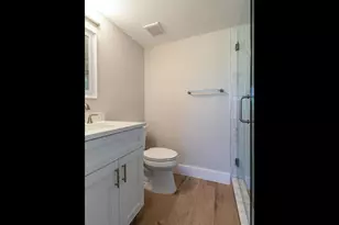 29 High Point Cir E, Naples, FL 34103 - Photo 8