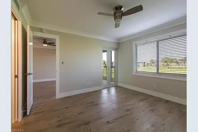 29 High Point Cir E #307, Naples, FL 34103 - Photo 4