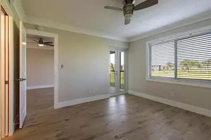 29 High Point Cir E, Naples, FL 34103 - Photo 4