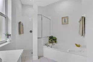 516 Eagle Creek Dr, Naples, FL 34113 - Photo 30