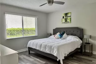 190 Palm Dr, Naples, FL 34112 - Photo 8