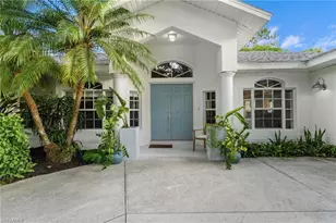 20 Heritage Way, Naples, FL 34110 - Photo 2